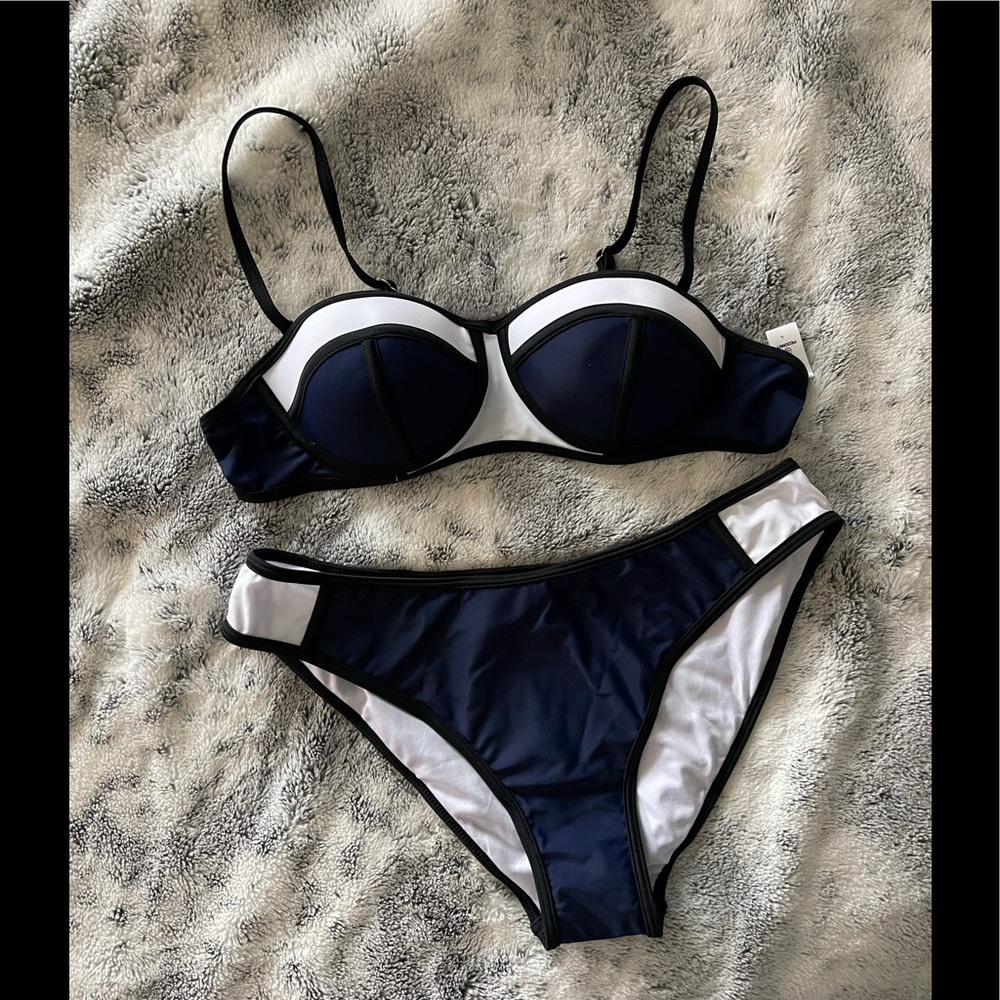 Women’s bikini